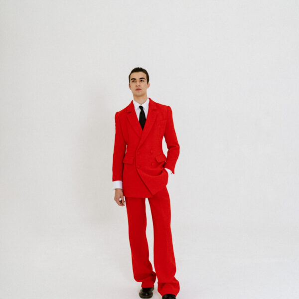 traje-de-hombre-sastre-rojo-menú